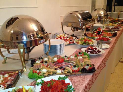 马马亚里士满酒店 的相册照片