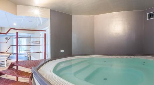 Swimmingpoolen hos eller tæt på Résidence La Closerie Deauville