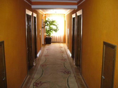 Φωτογραφία από το άλμπουμ του Hotel Profspilkovyi σε Luts'k