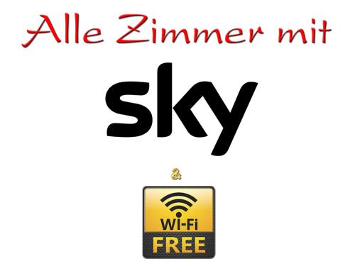 a sign that reads all summer mkt with wifi free at Gästehaus Riedl in Warmensteinach