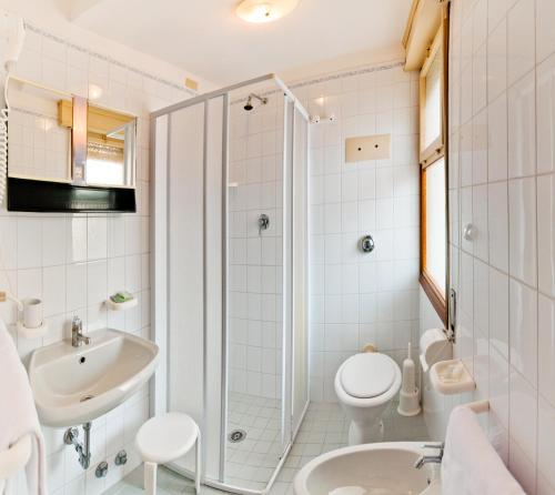 Koupelna v ubytování Hotel Bianchi