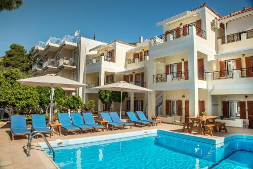 Gallery image of Kostis Villas in Poros