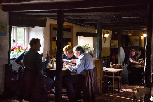Tetamu yang menginap di The Cott Inn