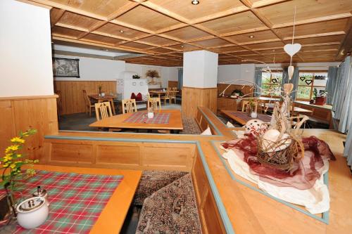 Gallery image of Wohlfühlpension Tirolerhof in Partenen