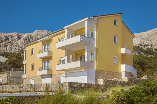 Apartments Capic Niko