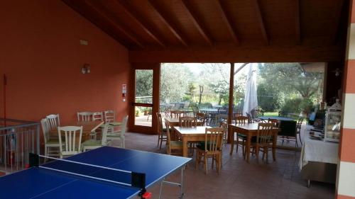 A restaurant or other place to eat at Agriturismo Al Dugale