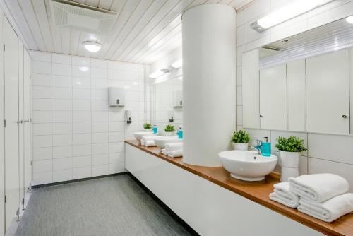 Kylpyhuone majoituspaikassa Dream Hostel & Hotel Tampere