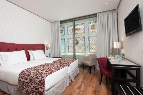 Eurostars Plaza Mayor photo 15