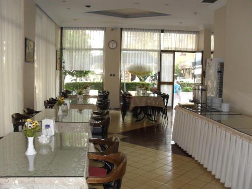 Restaurace v ubytování Hotel Yildirimoglu