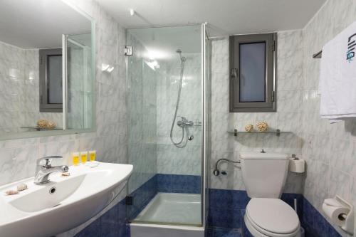 Kúpeľňa v ubytovaní Lilia Hotel