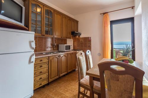 Apartmani Bezma - Sea view