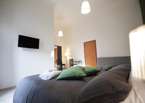 Una cama o camas en una habitación de Niria