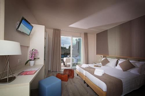 馬內爾巴德爾加爾達的住宿－錦繡索爾酒店，相簿中的一張相片