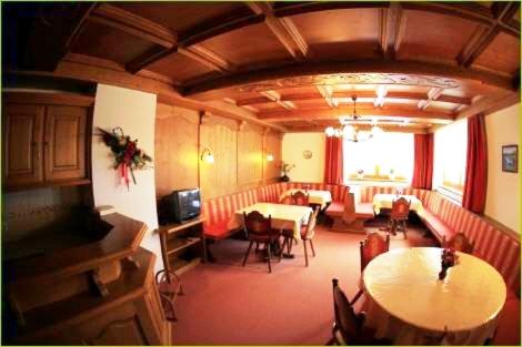 Un lugar para sentarse en Gästehaus Toferer