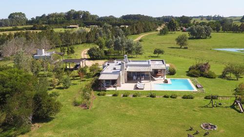 Bird's-eye view ng La Chacra Jose Ignacio