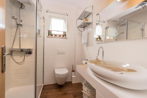 Open view apartments