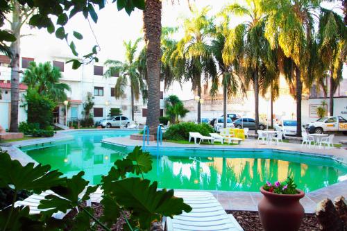 Bazén v ubytování Hotel Libertador nebo v jeho okolí