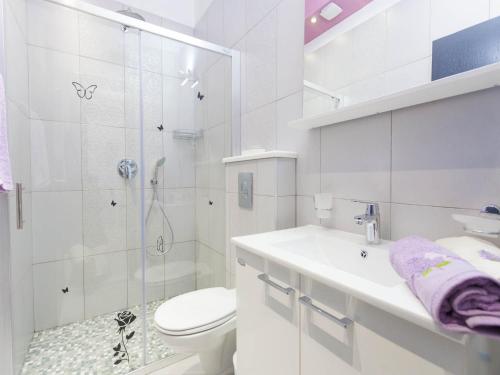 Koupelna v ubytování Apartments Luxury Oasis