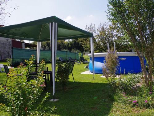Κήπος έξω από το Apartment Mateo
