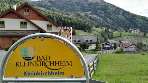 Zdjęcie z galerii obiektu Appartement Ria w mieście Bad Kleinkirchheim