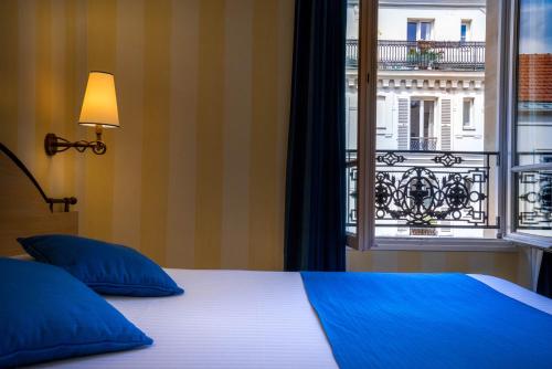 Gallery image of Hotel Delambre in Paris