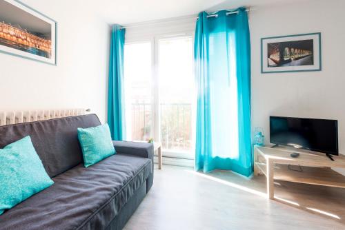 Ombre Bleue