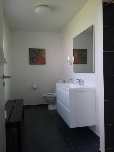 Koupelna v ubytování Hals Hotel ferielejlighed
