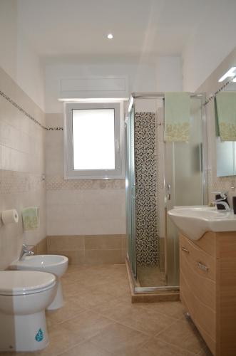 Ένα μπάνιο στο Casa Low Cost