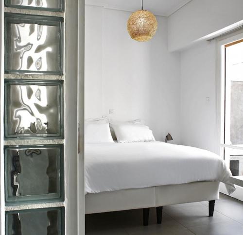 Acropolis Charming Apartment with Large Balcony - DM17