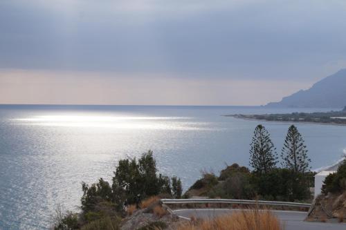 a view of a large body of water at Jason Rooms & Studios in Keratokampos