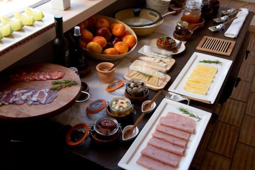 Đồ ăn tại/gần nhà nghỉ B&B