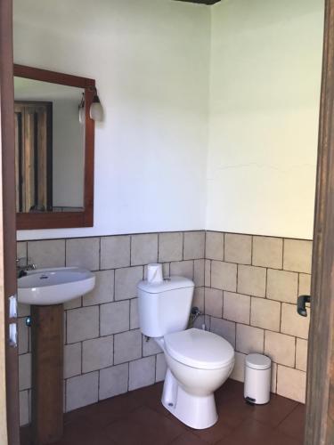Ένα μπάνιο στο Casa Los Mansino