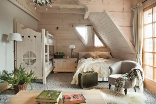 Llit o llits en una habitació de Villa Miodula