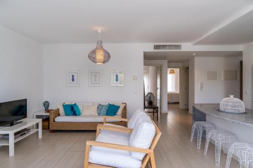 BmyGuest - Santa Luzia Sunset Apartment