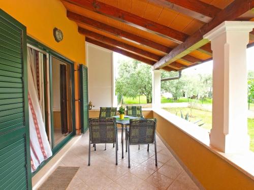 House Franko 1330