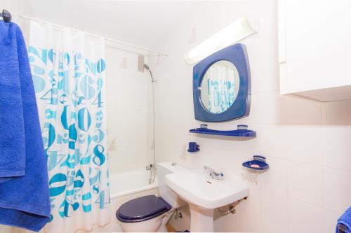 Zdjęcie z galerii obiektu Apartamentos Giralda w mieście Chiclana de la Frontera