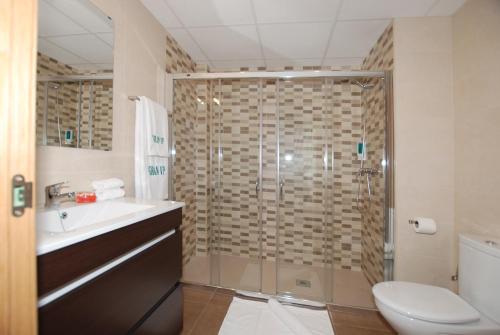 Apartments Gran VP tesisinde bir banyo