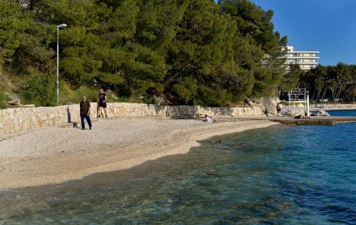 Apartment Holiday in Podstrana