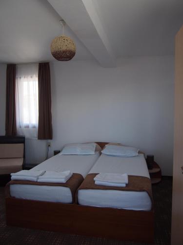 Gallery image of Family Hotel Panorama in Chiflik