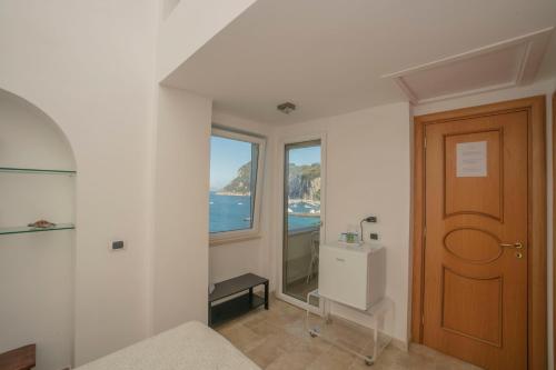 Gallery image of B&B Punta Vivara in Capri