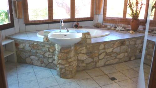A bathroom at The Place by the Sun