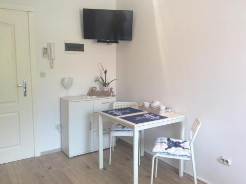 Tiny Studio Big living
