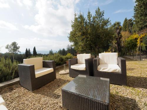 Κήπος έξω από το Villa di Catarsena