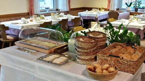 Essen in der Pension oder in der Nähe