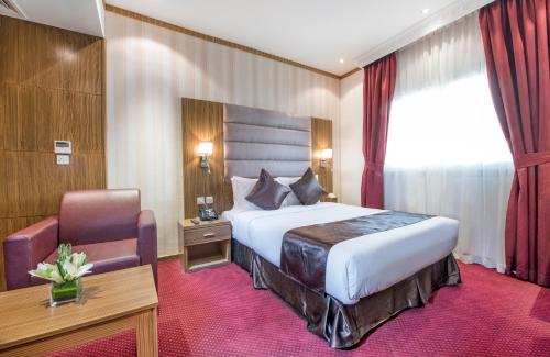 Royal Tulip Hotel LLC Image