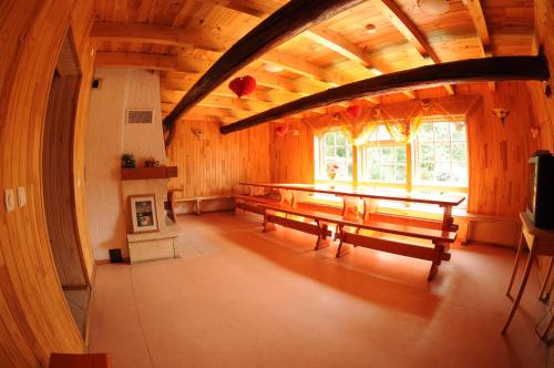 Μια τηλεόραση ή/και κέντρο ψυχαγωγίας στο Guest House Ventas Rumba