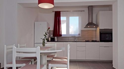 Apartments Mare