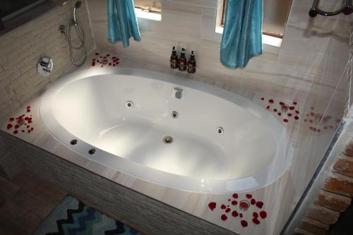 Bilik mandi di Belle Vue Guesthouse