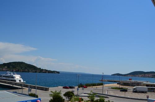 Fotografie z fotogalerie ubytování Apartments Julija v destinaci Preko