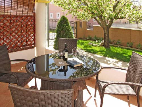 Apartments Tino Sukosan